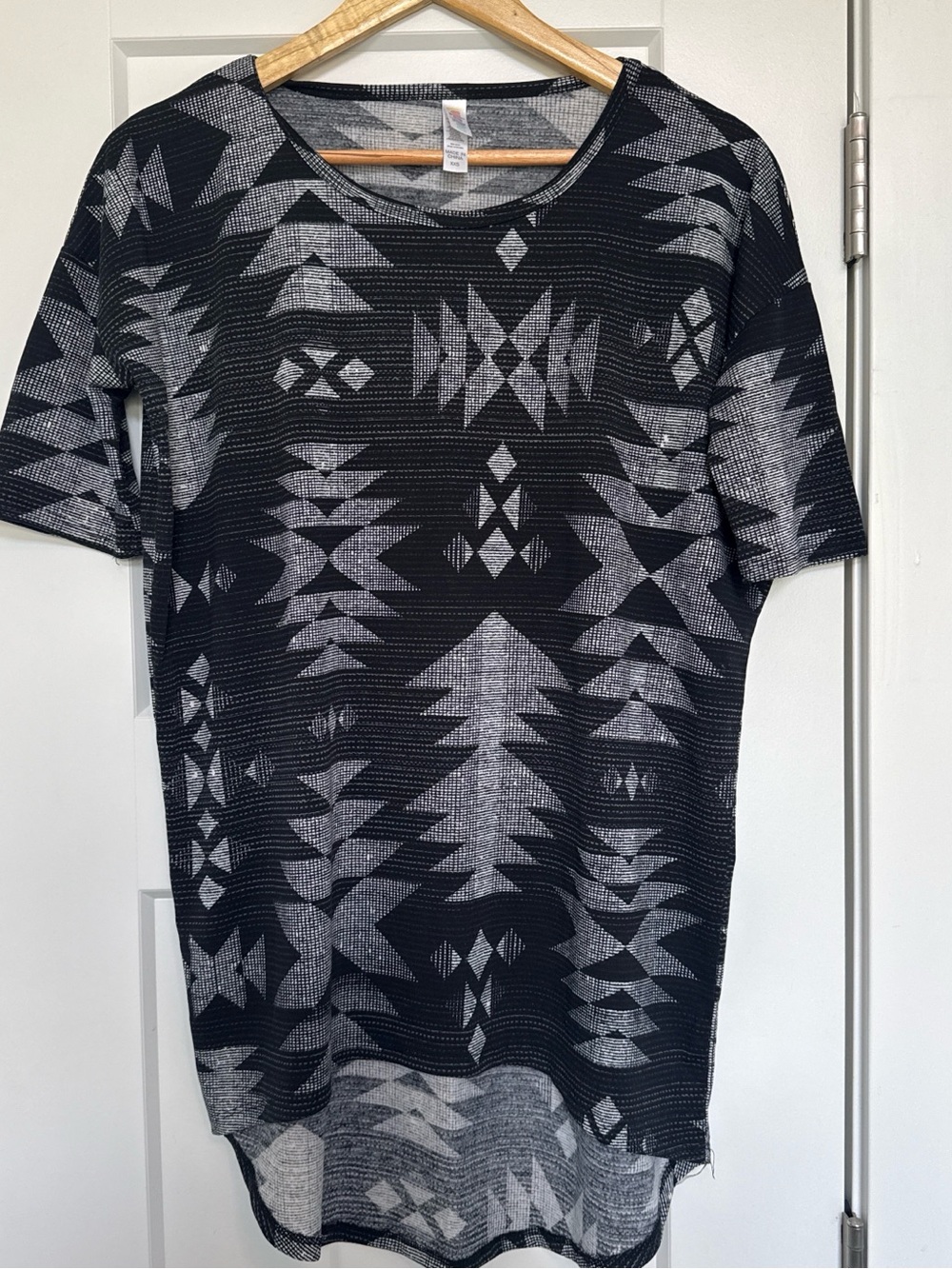 LuLaRoe Black and Gray Aztec Short Sleeve Tunic